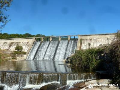 Valle de la Pizarra y los Brajales - Cebreros; la barranca puente de octubre la selva de irati